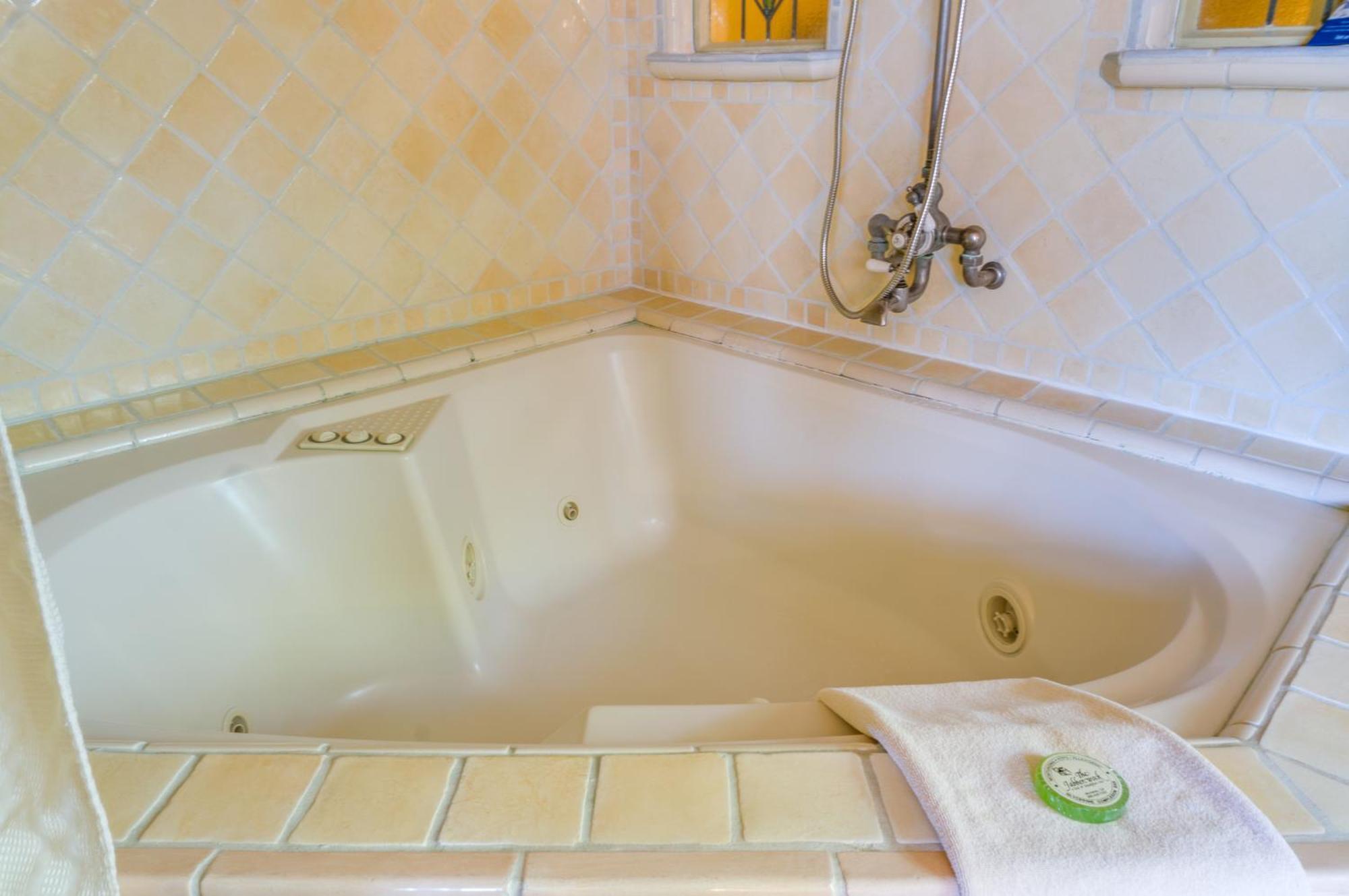 The Jabberwock Bed & Breakfast มอนเทอร์เรย์ ห้อง รูปภาพ